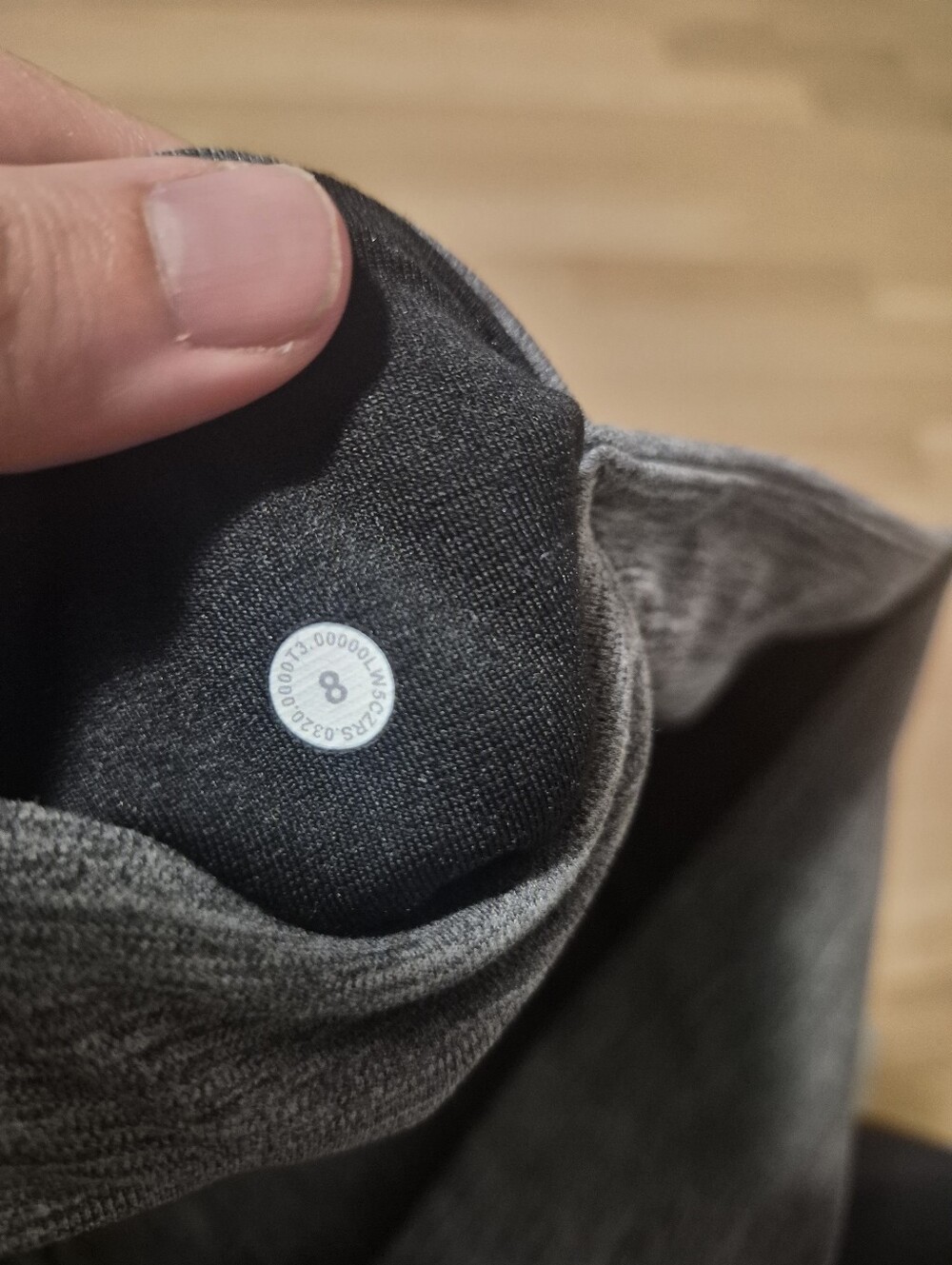 lululemon athletica Align Jogger 28" - Heathered Black - Picture 5 of 5